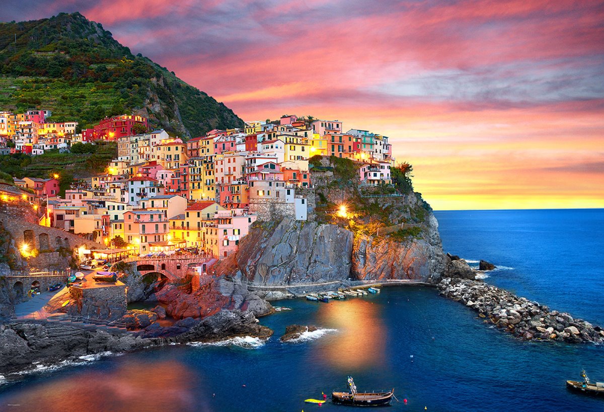 Manarola at Dusk, Italy Puslespil 2000 Brikker