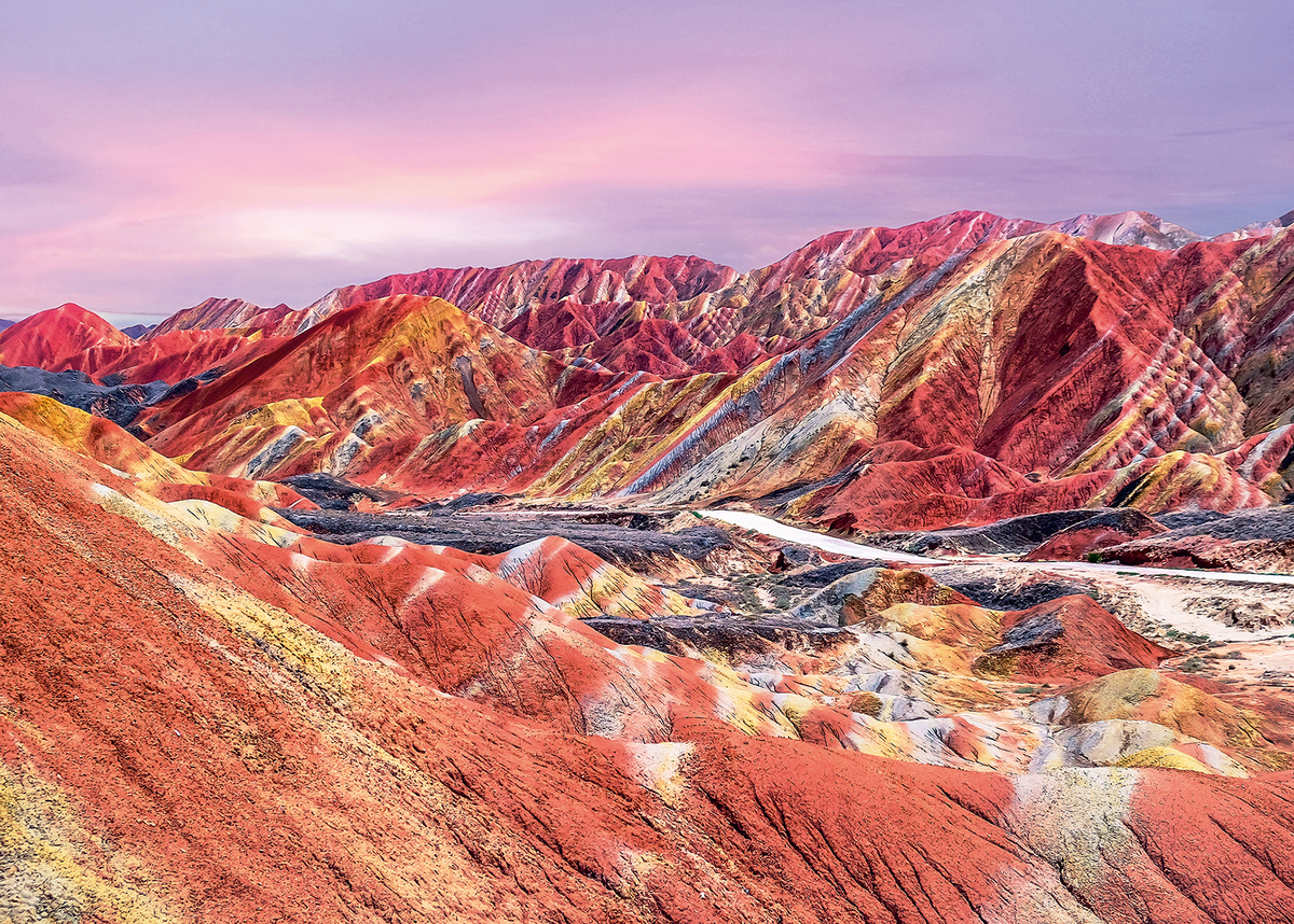 Rainbow Mountains, China – Ravensburger Puslespil med 1000 Brikker